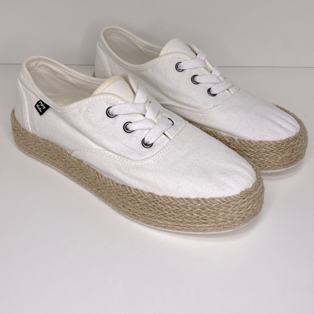 Billabong Women’s Spring Tide Sneaker White Size 8